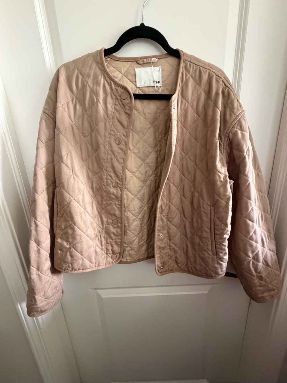 Wilfred Quilted Collarless Puffer Jacket in Blush Beige